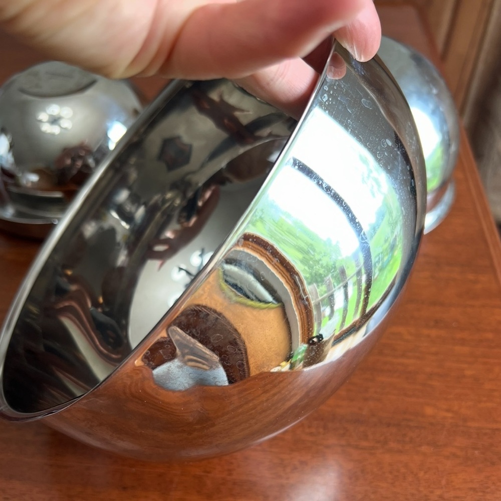 Set of 3 Crate & Barrel stainless steel nesting mixing bowls - Picture 3 of 8